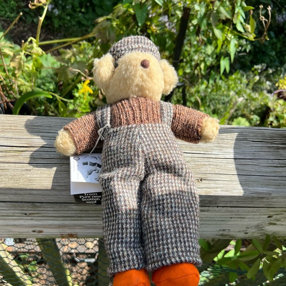 Vintage Harris Tweed Isle of Lewis Scotland Bear RAEBHAT Originals Preowned 1982 - Picture 2 of 16